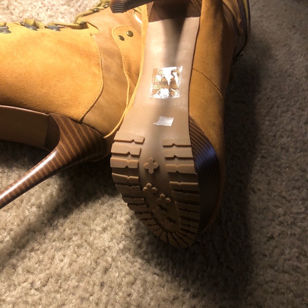 Bootie - Picture 3 of 4